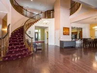 Mountain Trail Lodge and Vacation Rentals Hotels in Oakhurst