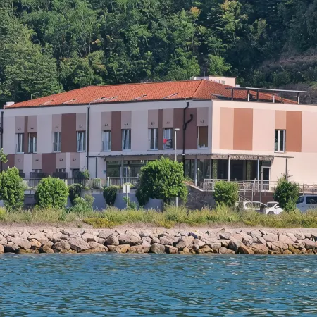 Hotel Lavender - Oleander Resort