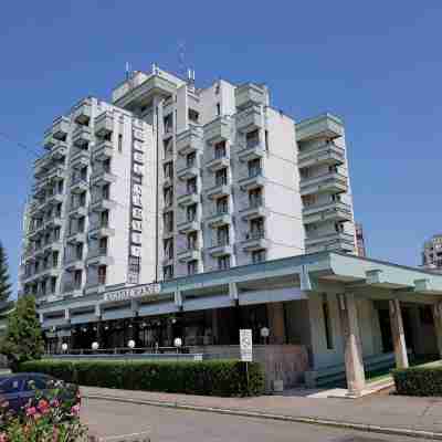 Hotel Sarmis Hotel Exterior
