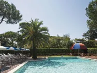 Augustus Hotel & Resort - Luxury