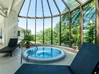 The Mole Resort - Lodges Hotels in Umberleigh