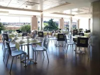 Hotel Sercotel Cuatro Postes - Bữa sáng