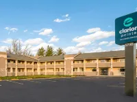 Clarion Pointe East Lansing University Area Hotels in Okemos
