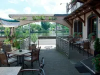 Hotel Gülser Weinstube - 2-Star