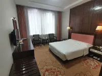 Taoyuan Hotel - parking