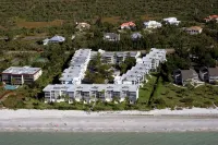 Stylish Beach Escape! Heated Pool, Bikes & Sunshine. - Beach