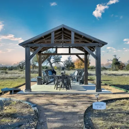 Stargazing Retreat at Lone Star Cottage
