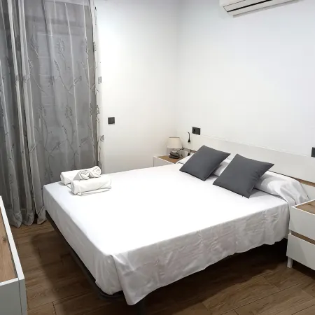 COMPLETELY RENOVATED HOUSE WITH FREE WIFI