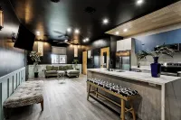 Luxury 3 Bedroom Villa with Private Rooftop - Villas