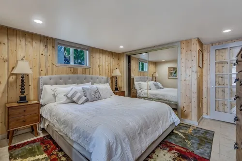 Location says it all. Glenwood Springs Colorado beautiful one bedroom apartment - 民泊