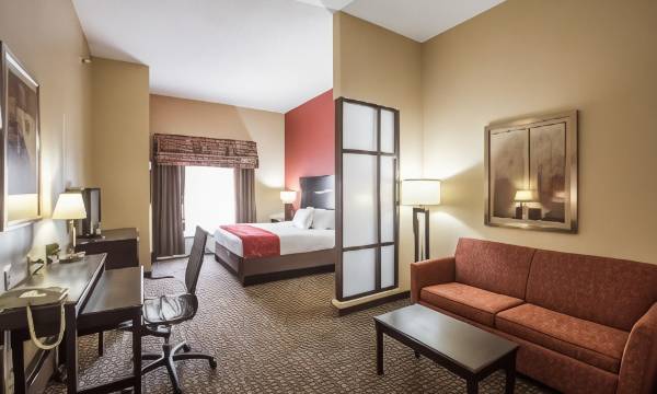 Comfort Suites