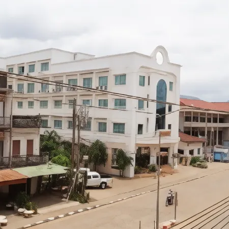Lankham Hotel