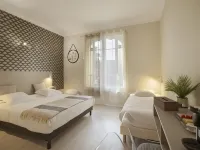 Gab House Hotels in Bron