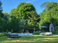 Logis des Tourelles - Pools