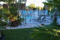 Latitude 26 Waterfront Boutique Resort - Fort Myers Beach - Beach