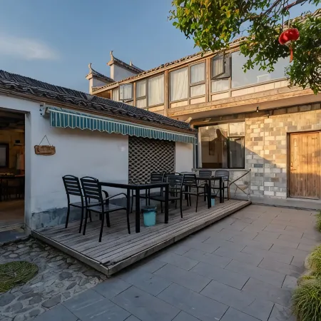 In Hongcun · Xiye Garden Guesthouse Garden View Vacation Apartment
