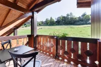 Mamie Megève - Mountain view