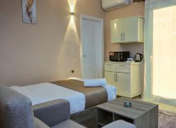 Roadhouse New Cairo Residence