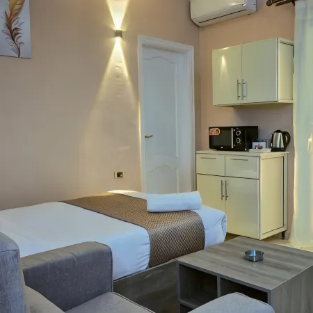 Roadhouse New Cairo Residence