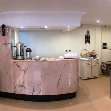 Hotel Yasmine