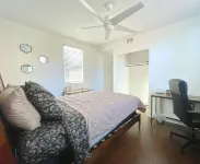 Luxury Spa Bathroom 2Br Walkable to Downtown - 2-Star