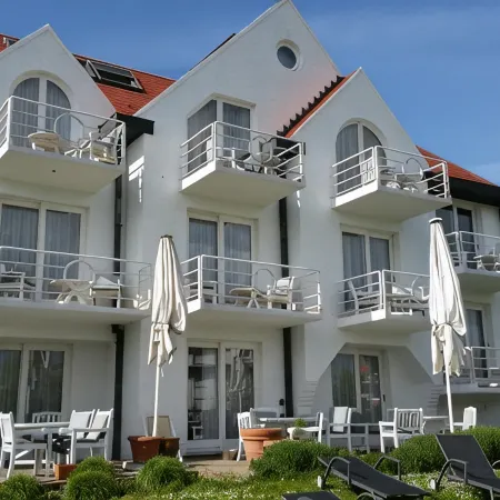 Hotel Approach