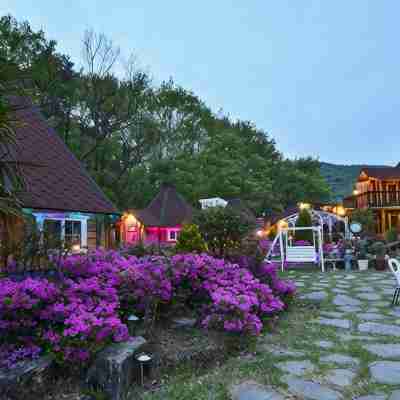 Geojedo Finland Village Pension Hotel Exterior