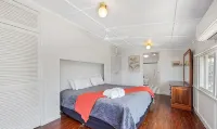 Beachfront Holiday Cottage