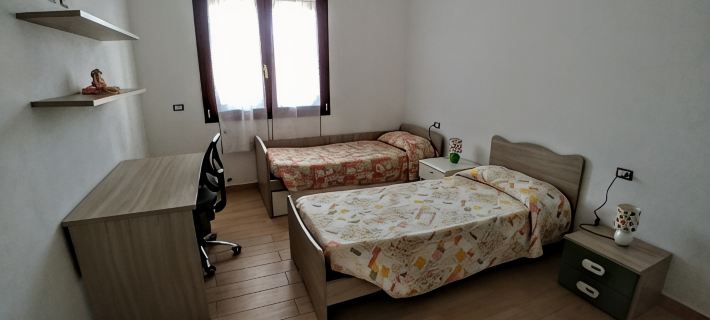 Sunny House, vacation home with garden near the beach in Budoni! Hotéis em Budoni