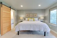Hot Tub // Fenced Yard // AC // Pet-Friendly in Best Neighborhood in Bend