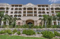 Affordable Beachfront Luxury 3 Br Condo 4TH FL the Famous   Landmark  of Cozumel - 按摩浴池