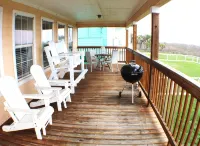 Unwind by the Gulf at This Cozy Dune‑Front Cottage...Book Now! - 2-Star