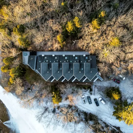 Lift Haus - New Trailside 2Br at Attitash - Clean • Modern • Easy