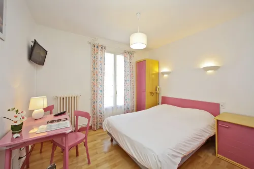 Logis Hôtel la Bonne Famille - 2 étoiles