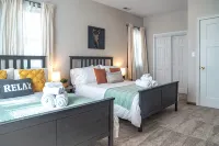 Charming 4-bedroom home with Hot Tub and Pool Table in Massanutten Resort - Boutique