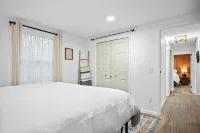 Charming 2BR Near Fairgrounds and War College! - WiFi
