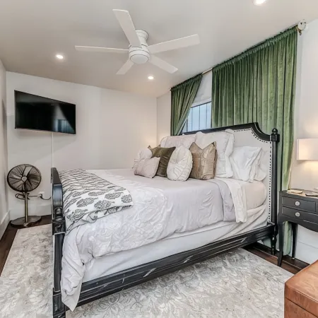 Pied-à-terre Pinehurst Golf-Front Apartment Sleeps 4