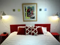 Central Location, Balcony Access at Marfa House Rio Concho - Balkon
