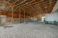 Unique barndominium with lots of space near Chattanooga - 4-Star