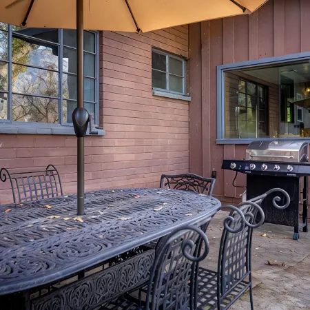 Roads End River Home - 5 bedrooms