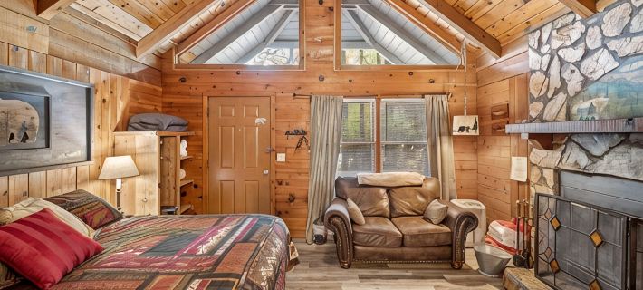 Bear Paw Cottage #1Pet Friendly Only 4 Miles from Beautiful Downtown Helen! Hotels in White County