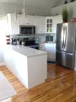 Downtown condo with a great location near waterfront, “a block from the Rock” - Homestays