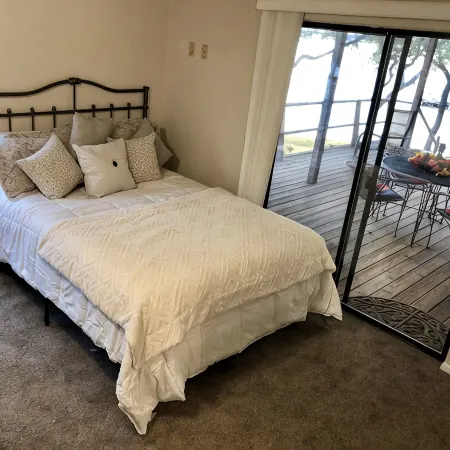 Great Location!