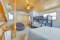 Cozy Mod Cabin On Turtle Lake! No Pets Allowed - Chalets