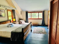 Cozy 3Br Vermont Artistic Retreat w/ Trails - Gym