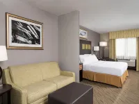 Holiday Inn Express & Suites DANVILLE by IHG - parking