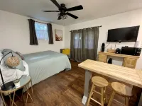 Private guest house-minutes away from Portland, Nike and many more! - 4-Star