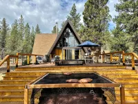 NEW ! Majestic A-Frame on 5 acres! - Chalets