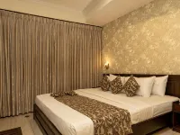 Cafe Aroma Inn Hoteles cerca de Torre del reloj de Kandy