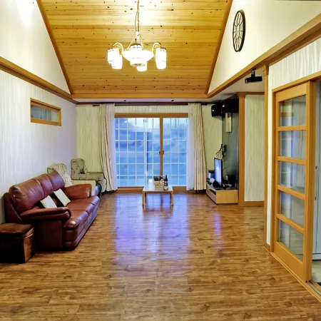 Cheongdo Where Moonlight Stays Pension